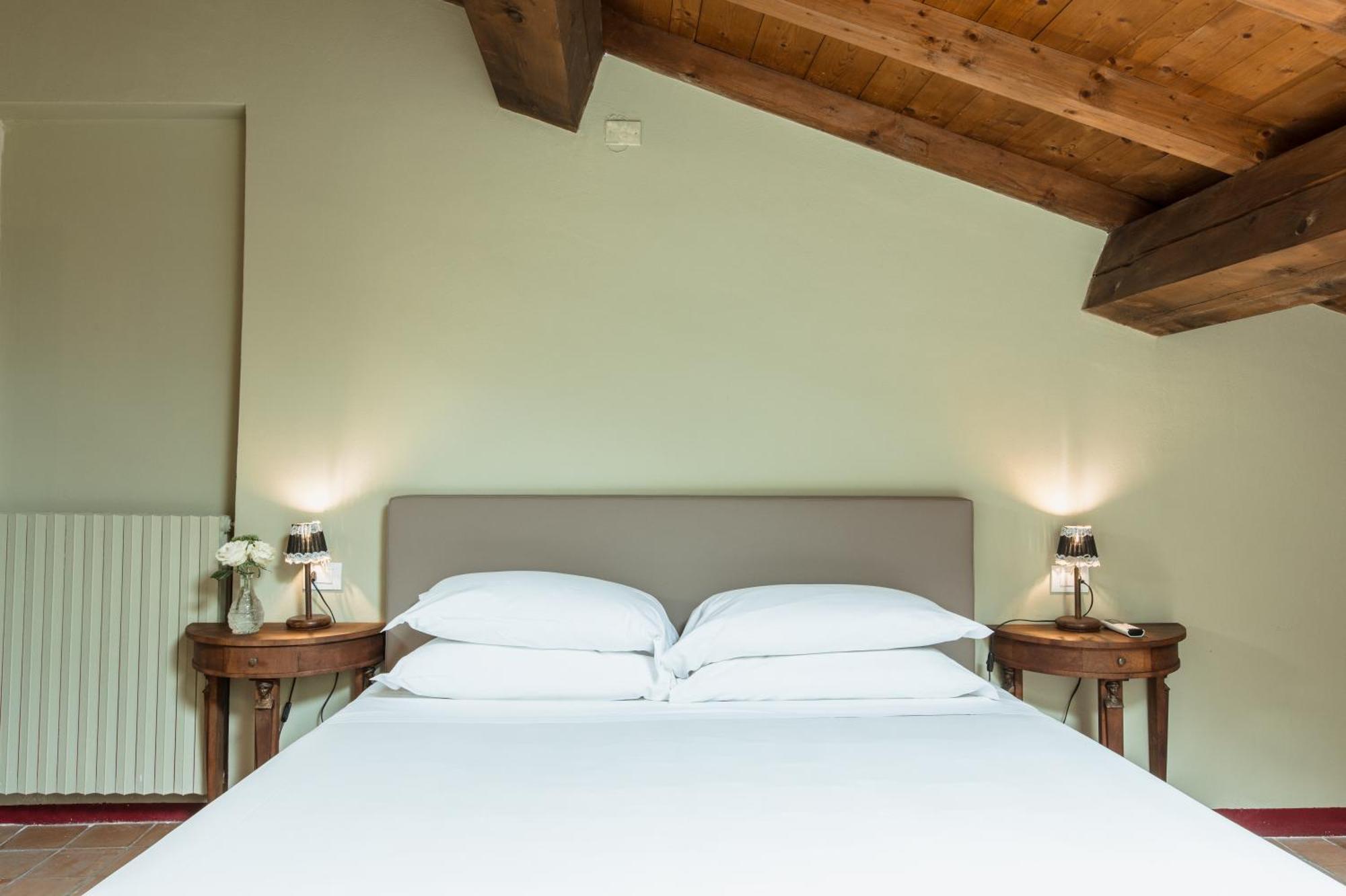 Osteria Luxury Apartments Песк'єра-дель-Гарда Екстер'єр фото