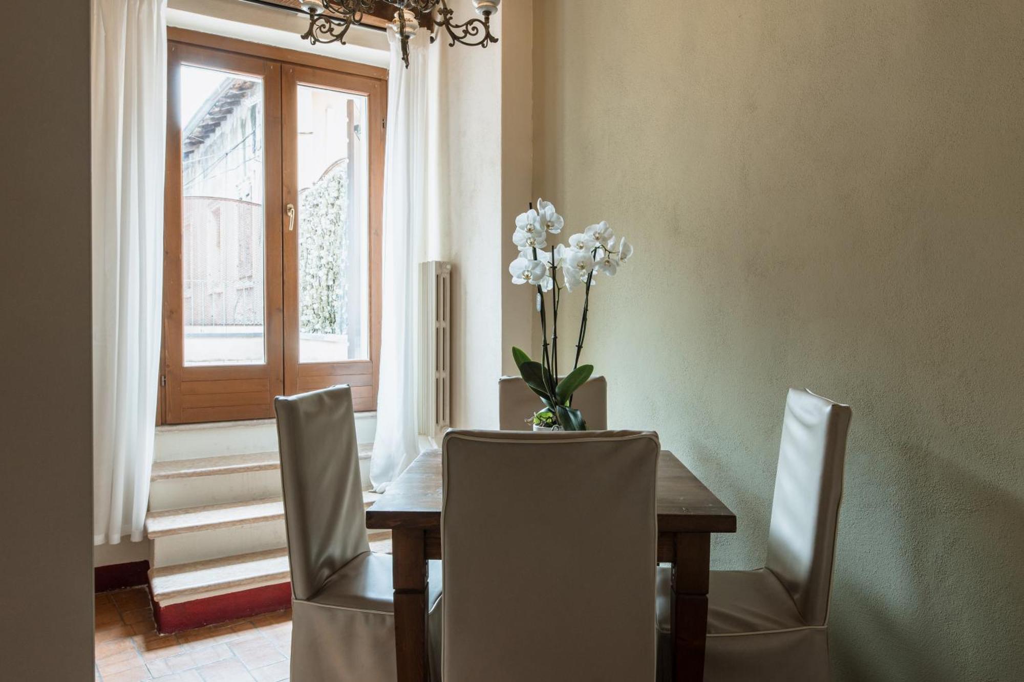 Osteria Luxury Apartments Песк'єра-дель-Гарда Екстер'єр фото