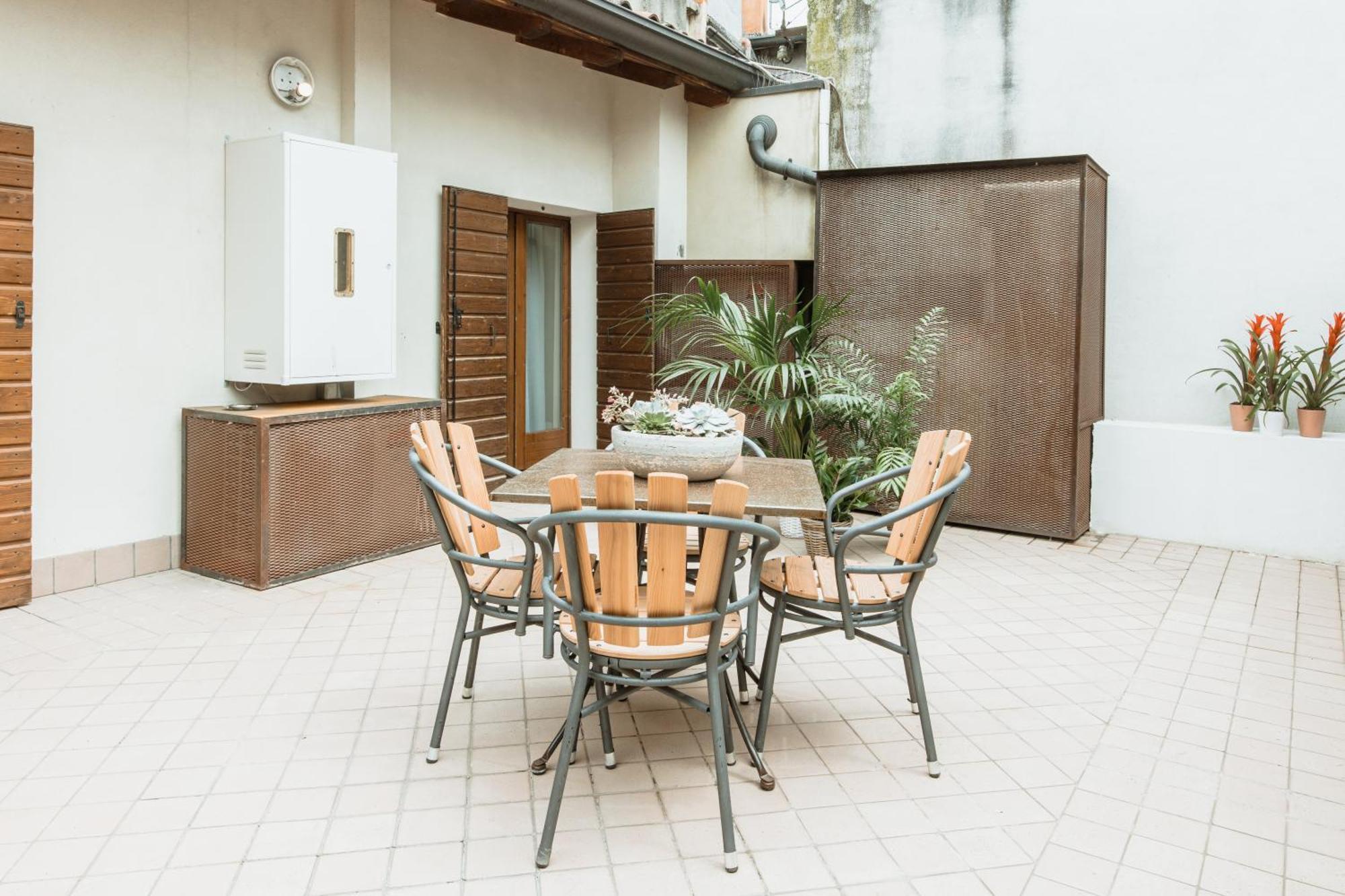 Osteria Luxury Apartments Песк'єра-дель-Гарда Екстер'єр фото